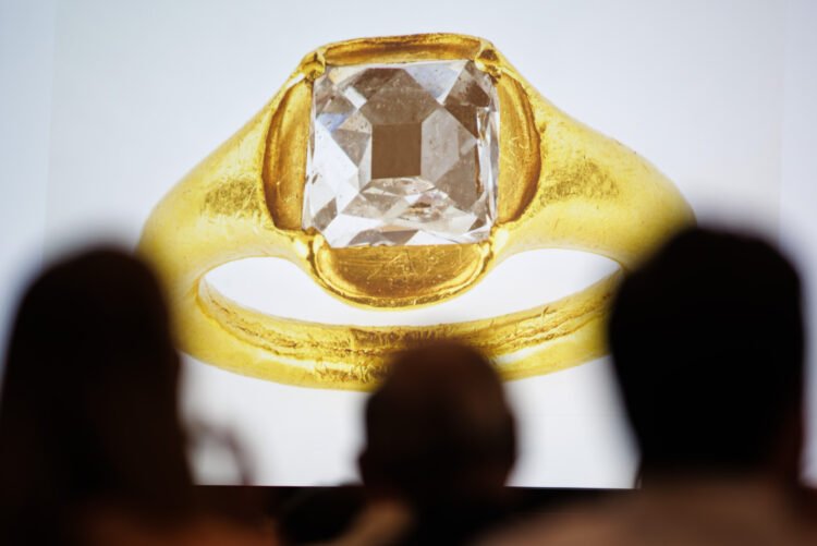 Germany returns cultural treasures stolen by the Nazis to Poland
