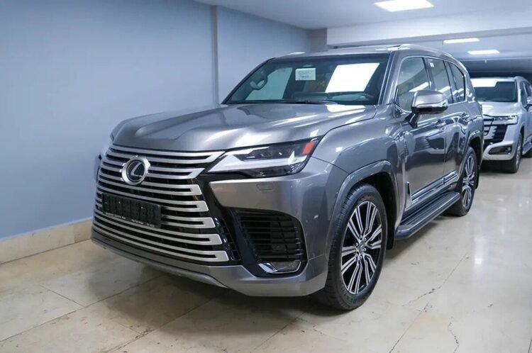 A windfall profit of 15 billion for the buyers of this car/the pockets of these people were filled with money