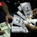 Forecast of the price of the dollar on Tuesday, June 19, 1405/$, on the eve of breaking the channel of 180 thousand tomans?