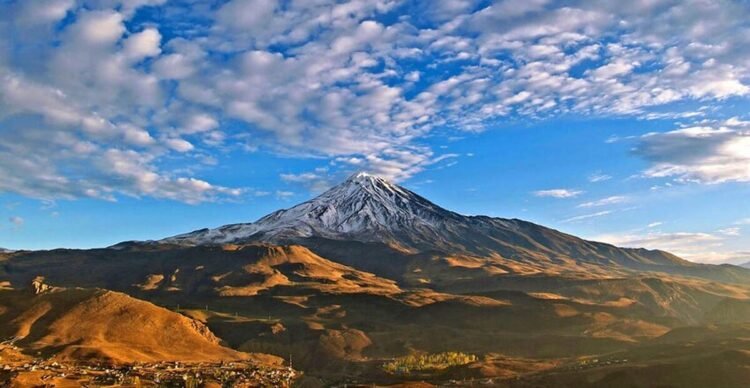 Warning of strong winds in the highlands of Iran / Mountaineers should spend the weekend with caution