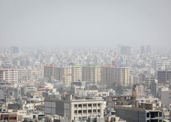 Tehran’s breaths were numbered/the pollution index approached the warning limit