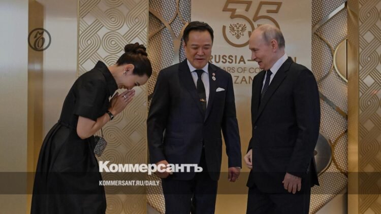Putin met with the Prime Minister of Malaysia at the Russia-ASEAN summit in Kazan