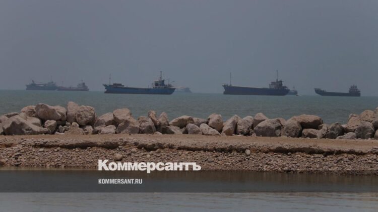 Trump announces free 60-day passage through the Strait of Hormuz