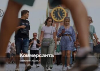 Bookings for travel to Russia showed a decline in June
