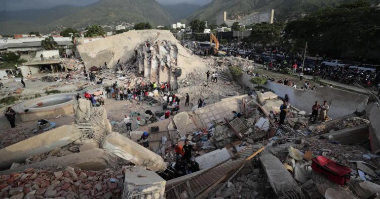 Venezuela has received more than 1,600 rescuers to care for victims of the earthquakes