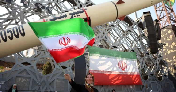Middle East: US attacks Iran in retaliation for helicopter downing