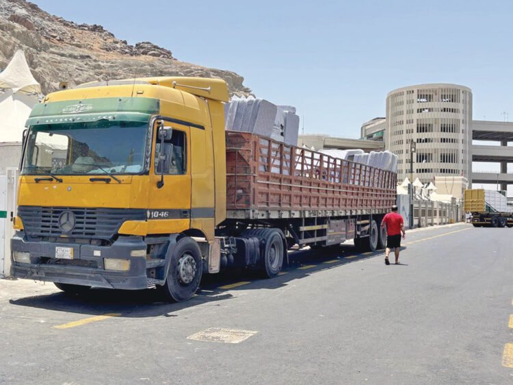 Al-Riyadh newspaper | Logistics supports the readiness of the holy sites