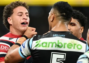 Mark Nawaqanitawase, Ronaldo Mulitalo sledges: Roosters star delivers hat-trick against Ronaldo Mulitalo in thrilling win over Sharks