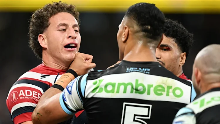 Mark Nawaqanitawase, Ronaldo Mulitalo sledges: Roosters star delivers hat-trick against Ronaldo Mulitalo in thrilling win over Sharks