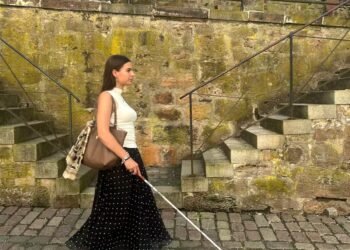 Emma (20) is almost blind: “I thought my life was over”