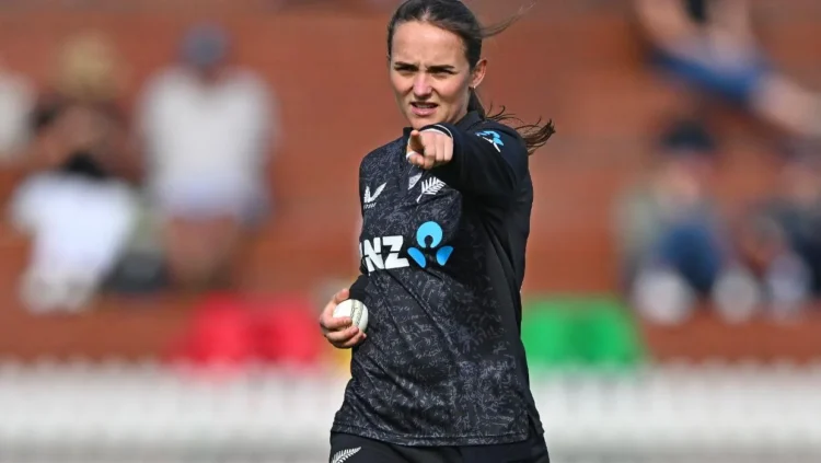 Watch: Dropped catches leave White Ferns’ title defence in tatters after Sri Lanka loss