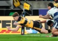 Tries galore early in Super Rugby Pacific semifinal between Hurricanes and Blues