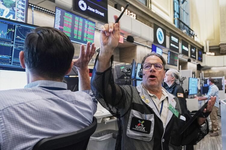 Sharp drops in Big Tech companies pull stocks lower on Wall Street