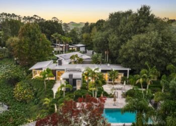 Should you buy this $5m wellness mansion in Matakana?
