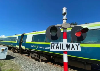 Fault brings train barriers down, blocking busy Wellington road