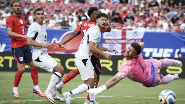 Has All Whites’ World Cup goalkeeper battle been won? Coach gives his verdict
