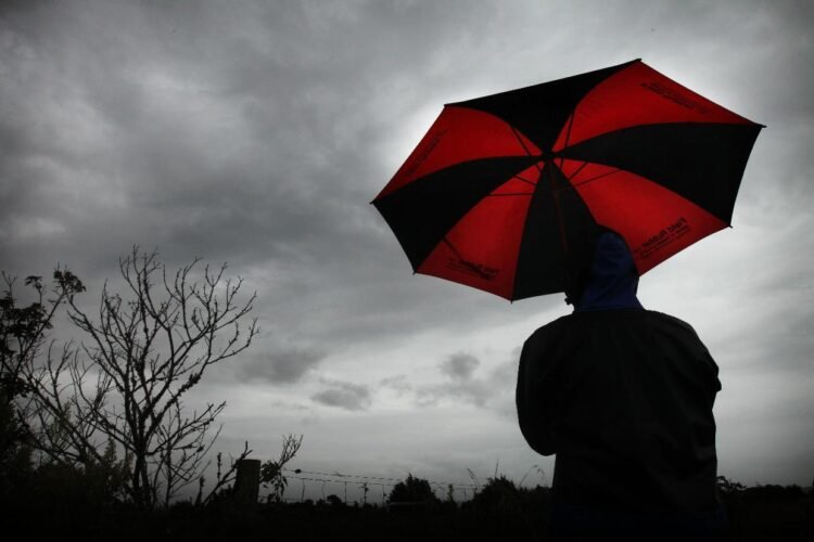 Watches in place as South Island braces for rain and gales