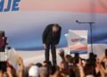 Massive protests in Serbia are heard after a year and a half: President Aleksandar Vucic announces his resignation