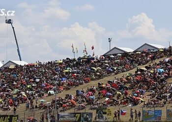 Deep drop in MotoGP attendance. 50,000 fewer fans arrived than last year