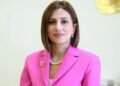 The value of the clothes and jewelry seen in Avanesyan’s photos exceeds $1,000. “People”