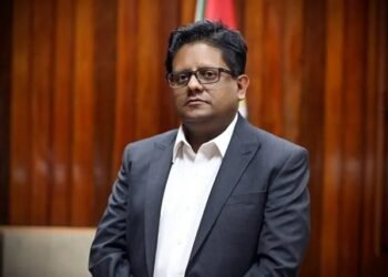 Govt. to control Development Bank with no oversight from Opposition, transparency bodies or civil society