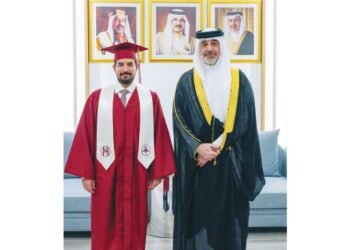 Gulf News | On the occasion of his graduation from Ibn Khaldun National School, the personal representative of the King congratulates his son Sheikh Salman bin Abdullah bin Hamad