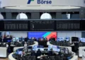 European stocks fell amid political and economic tension