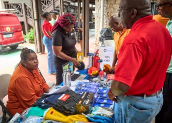 Light & Power warns customers to isolate renewable systems ahead of storms