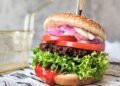 Tageblatt.lu | Meat substitute products | Veggie burger: EU Parliament confirms decision against name ban