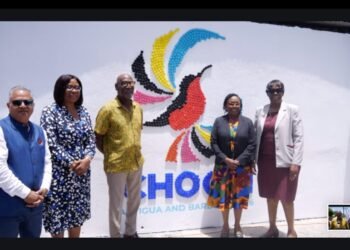 VIDEO: Sir Rodney Williams and Sir Vivian Richards Featured in CHOGM Mural Project