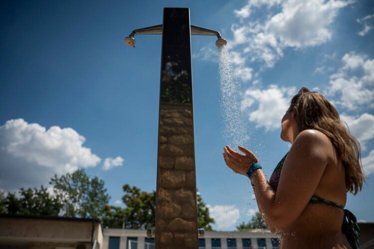 Heatwave Intensifies as Highest Alert Takes Effect on Saturday