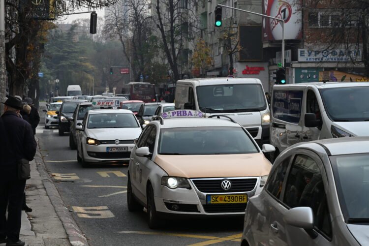The revolt among Skopje taxi drivers is growing, a protest is possible if the institutions do not react