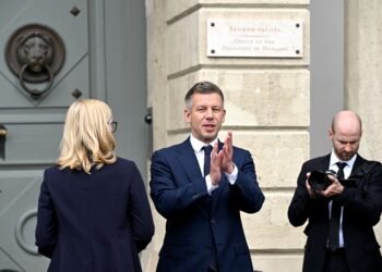 President Defies PM Magyar’s Demand to Resign
