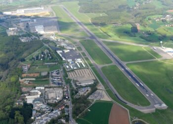Tageblatt.lu | Findel Airport | Lux-Airport is suing Giorgetti and Co. because of a defective runway.