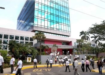 They order the massive transfer of 36 properties to the INSS