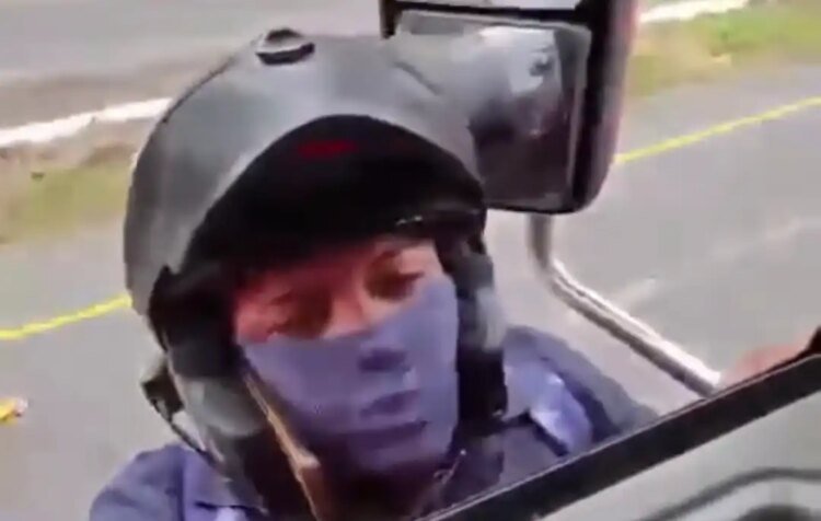 Video: extortionists demand payment of fees from heavy transport pilots en route to the Pacific