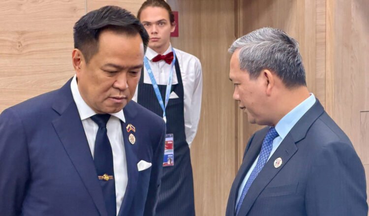 PM Hun Manet reiterates Cambodia’s position on border issues during meeting with Thai PM