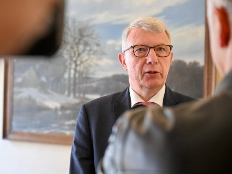 Tageblatt.lu | Russia Connections | The European Parliament wants to initiate investigations against Luxembourg MP Fernand Kartheiser
