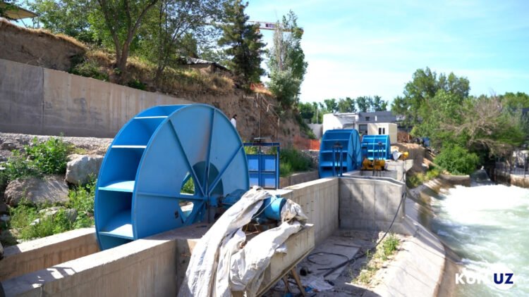 Why are the micro-hydroelectric plants built on Borijar canal not working?