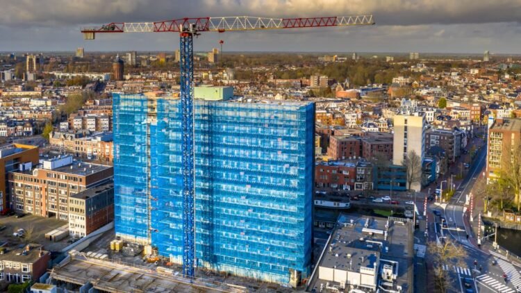 Plans for 30,000 homes stall over missing roads and rail money