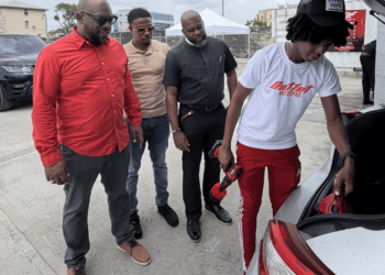 Young entrepreneur starts new business venture