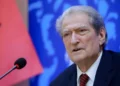 “I came, it was done”, Berisha confirms the removal of “non women” from the USA – Shqip.com