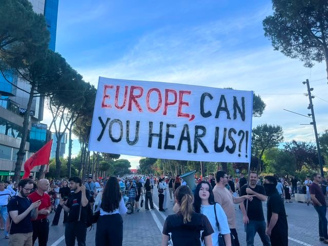 “Europe can you hear us?” – Tirana enters the third week of protests – Shqip.com