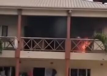 VIDEO: Kentish Road Building Damaged by Fire