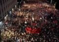 Who is protesting in Tirana? The paradox of a revolt with left-wing roots but against the SP in power and is the DP in danger of melting? – Shqip.com