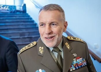 On Tuesday, Pavel appoints Hlaváč as Chief of the General Staff