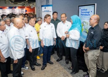 TVET graduates in high demand across Sarawak’s expanding industries, says minister