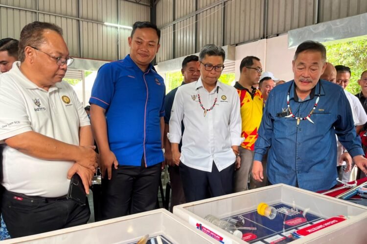 STEM, English mastery key to maintaining Sarawak’s future economic growth, says minister