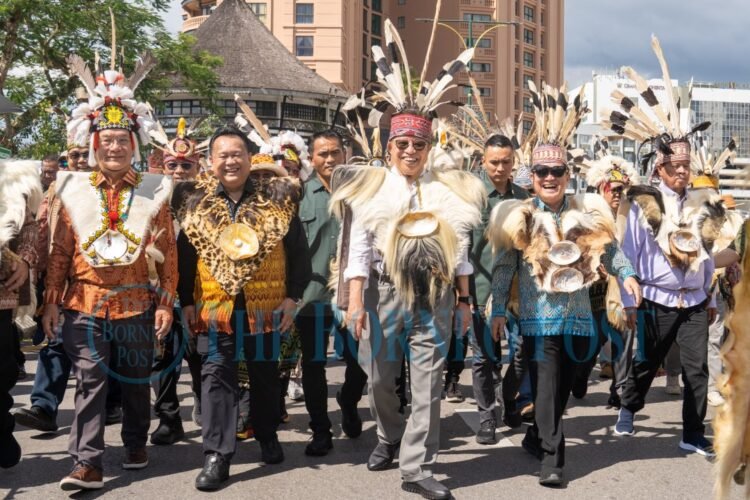 Niti Daun Parade marks peak of Gawai 2026 celebrations in Kuching, showcases Dayak unity