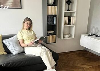 With your own hands to perfection. The young couple completely redid the house from 1968